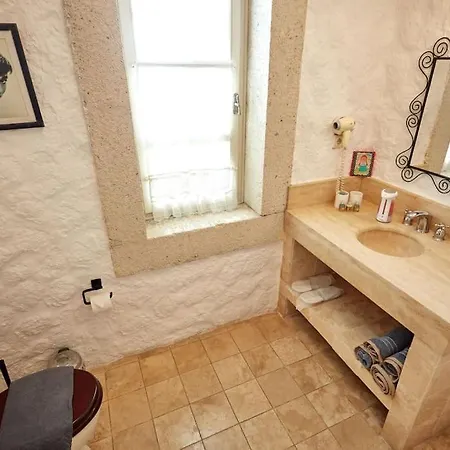Luxurious With Pool In The Center Of Alacati וילה *