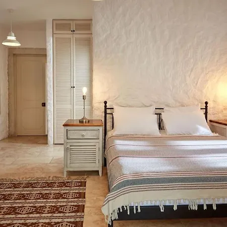 Luxurious With Pool In The Center Of Alacati Çeşme