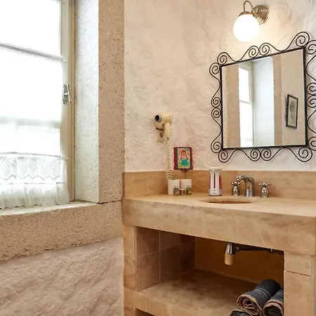 Luxurious With Pool In The Center Of Alacati וילה