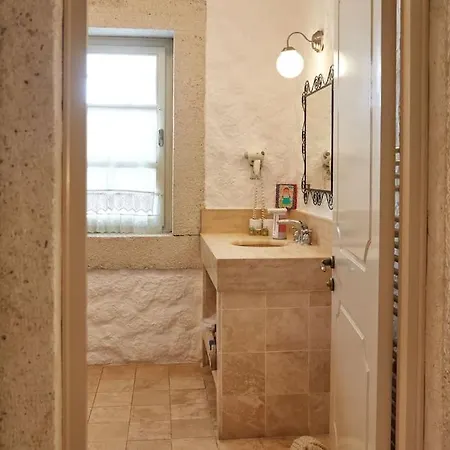 Luxurious With Pool In The Center Of Alacati וילה *