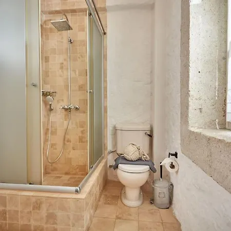 Luxurious With Pool In The Center Of Alacati וילה *